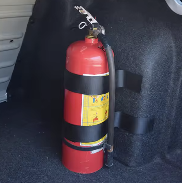 Un extincteur bientôt obligatoire dans toutes les voitures ?