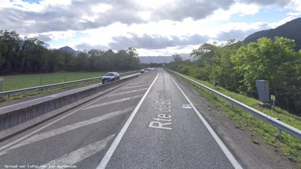 FRANCE photo du radar Marignier D1205 74 - Haute-Savoie FRANCE photo du radar Marignier D1205 74 - Haute-Savoie