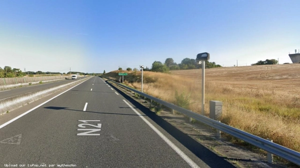 FRANCE photo du radar Saint-Antoine-de-Ficalba N21 47 - Lot-et-Garonne FRANCE photo du radar Saint-Antoine-de-Ficalba N21 47 - Lot-et-Garonne