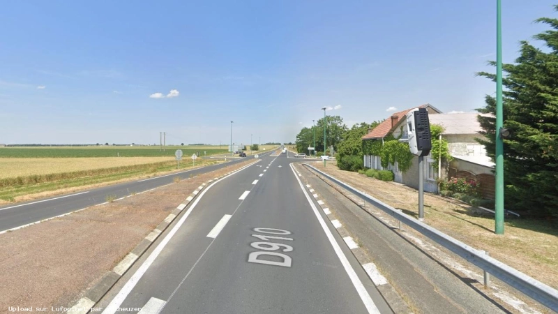 FRANCE photo du radar Sainte-Catherine-de-Fierbois D910 37 - Indre-et-Loire