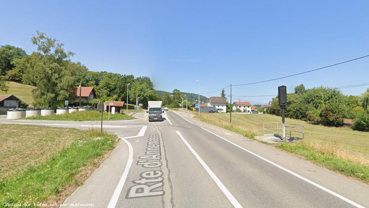 FRANCE photo du radar Reignier-Esery D2 74 - Haute-Savoie