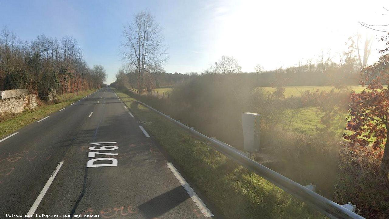 FRANCE photo du radar Cizay-la-Madeleine D761 49 - Maine-et-Loire