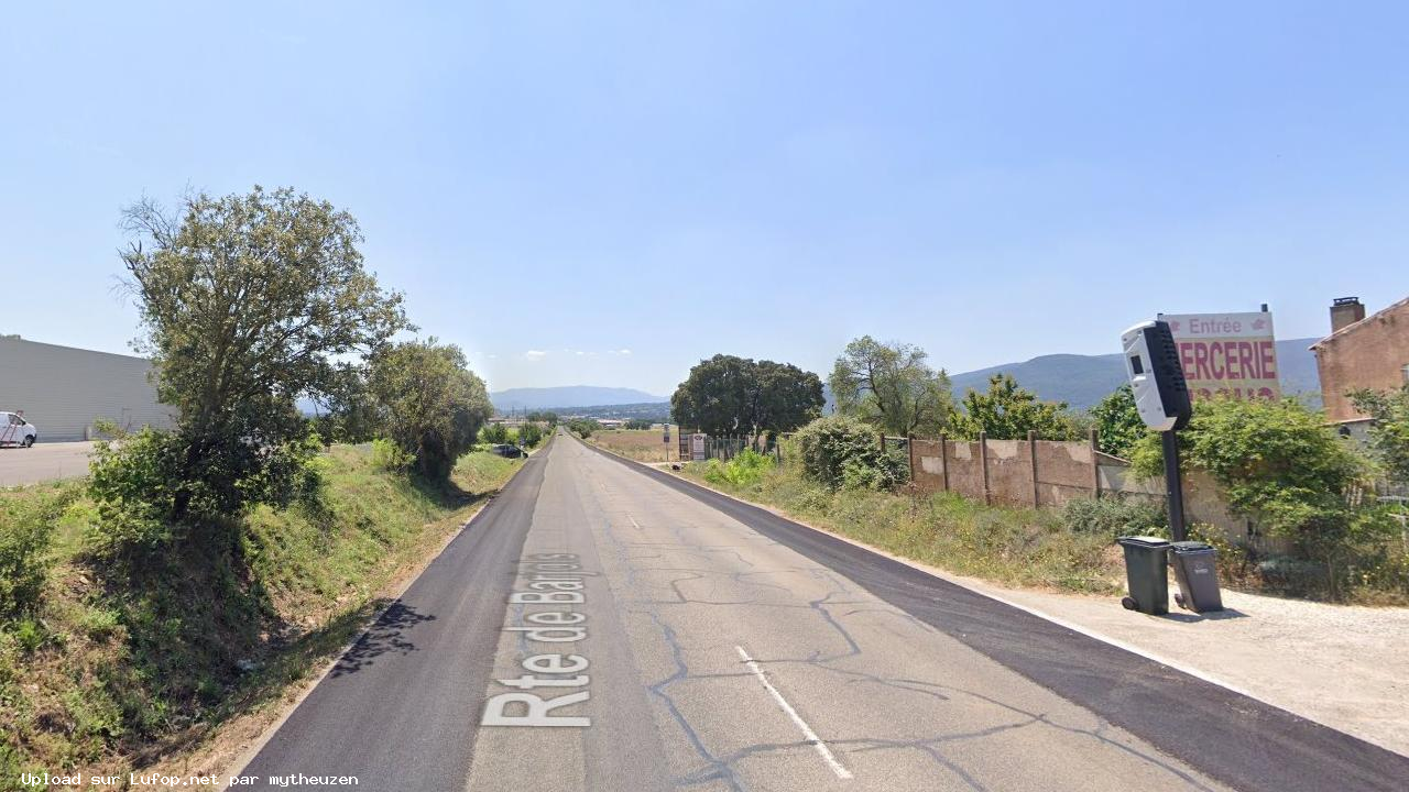 FRANCE photo du radar Saint-Maximin-la-Sainte-Baume D560 83 - Var