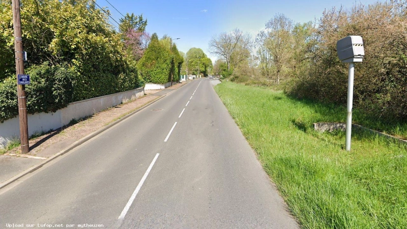 FRANCE photo du radar Nevers D504 58 - Nièvre FRANCE photo du radar Nevers D504 58 - Nièvre