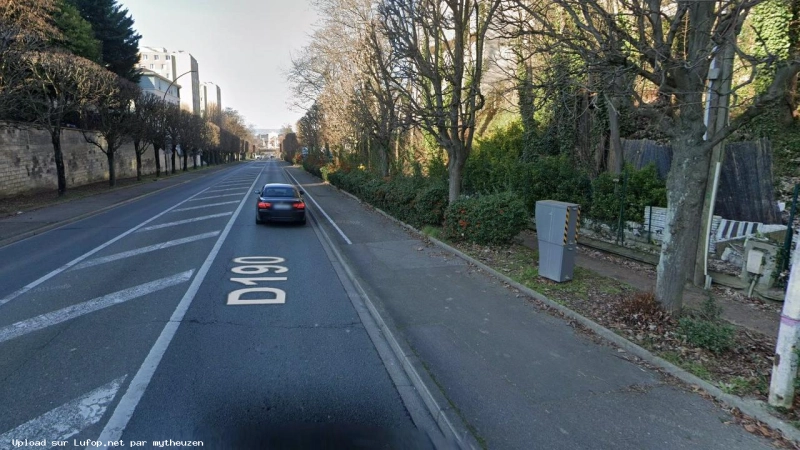 FRANCE photo du radar Poissy D190 78 - Yvelines FRANCE photo du radar Poissy D190 78 - Yvelines