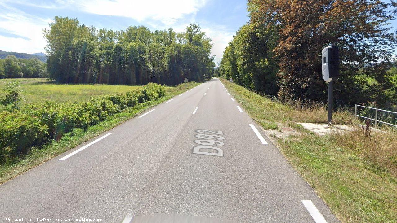 FRANCE photo du radar Lavours D992 01 - Ain