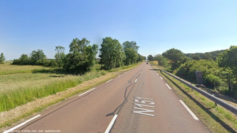 FRANCE photo du radar Varennes-lès-Narcy N151 58 - Nièvre FRANCE photo du radar Varennes-lès-Narcy N151 58 - Nièvre