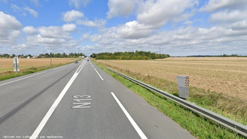 FRANCE photo du radar Caillouet-Orgeville N13 27 - Eure