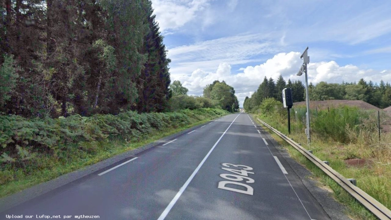 FRANCE photo du radar Saint-Ours D943 63 - Puy-de-Dôme FRANCE photo du radar Saint-Ours D943 63 - Puy-de-Dôme