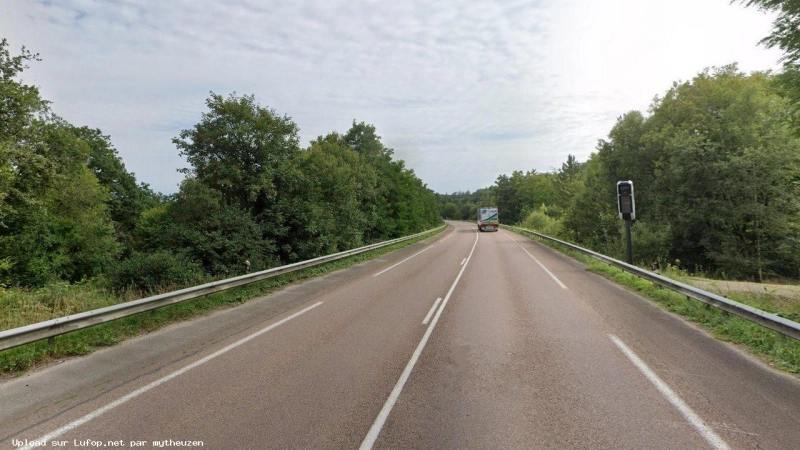 FRANCE photo du radar Chatonrupt-Sommermont D520 52 - Haute-Marne FRANCE photo du radar Chatonrupt-Sommermont D520 52 - Haute-Marne