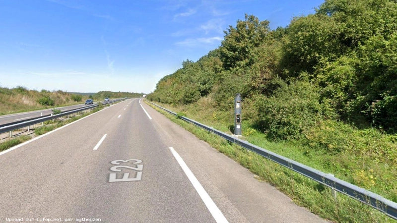 FRANCE photo du radar Vaudeville N57 54 - Meurthe-et-Moselle FRANCE photo du radar Vaudeville N57 54 - Meurthe-et-Moselle