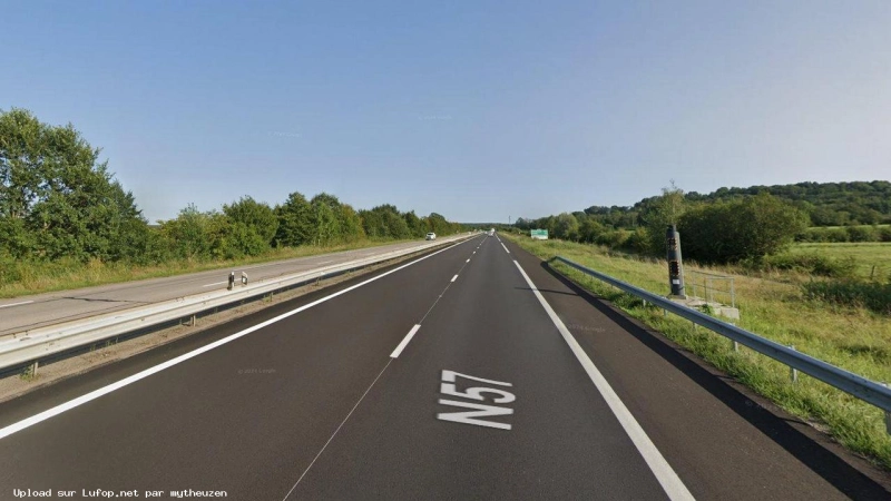 FRANCE photo du radar Vincey N57 88 - Vosges FRANCE photo du radar Vincey N57 88 - Vosges