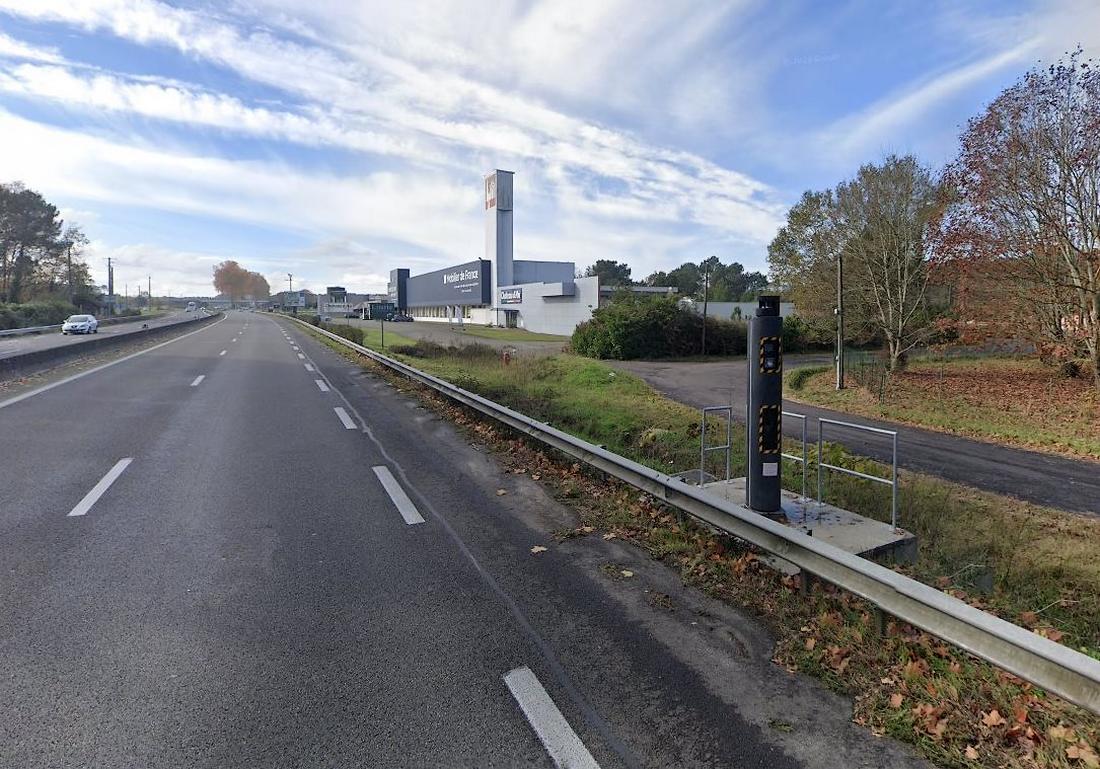 FRANCE photo du radar Mées D824 40 - Landes