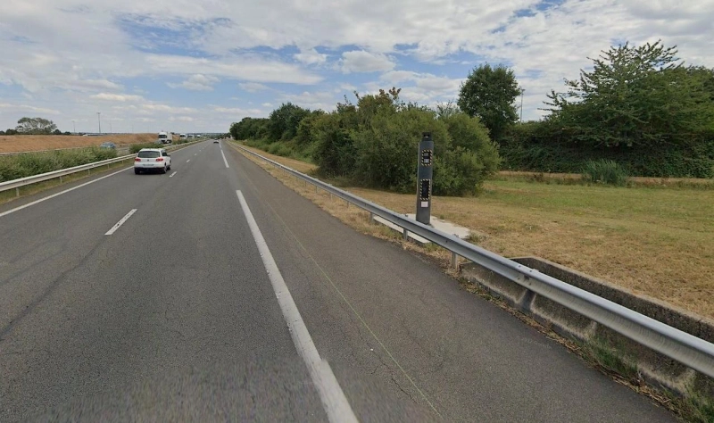 FRANCE photo du radar Doyet A71 03 - Allier FRANCE photo du radar Doyet A71 03 - Allier