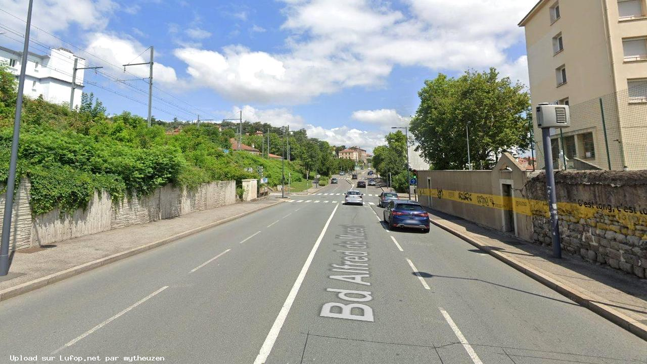 FRANCE photo du radar Saint-Étienne Boulevard Alfred de Musset 42 - Loire