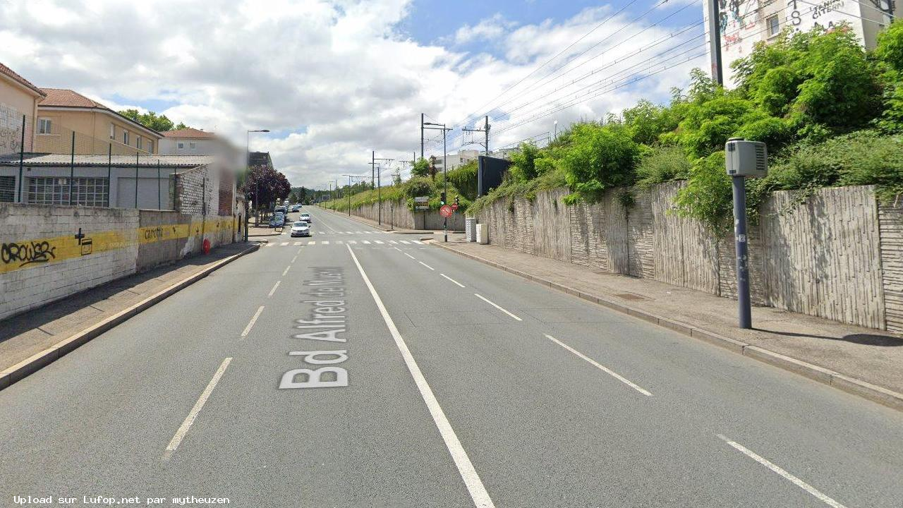 FRANCE photo du radar Saint-Étienne Boulevard Alfred de Musset 42 - Loire