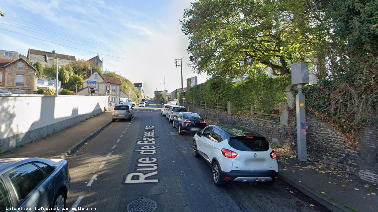 FRANCE photo du radar Rouen Rue de Bapeaume 76 - Seine-Maritime