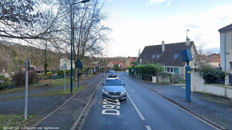 FRANCE photo du radar Vauréal Rue de l’Ancienne Mairie 95 - Val-dOise