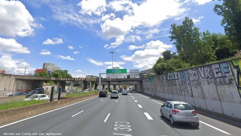 FRANCE photo du radar Villeurbanne D383 69 - Rhône FRANCE photo du radar Villeurbanne D383 69 - Rhône