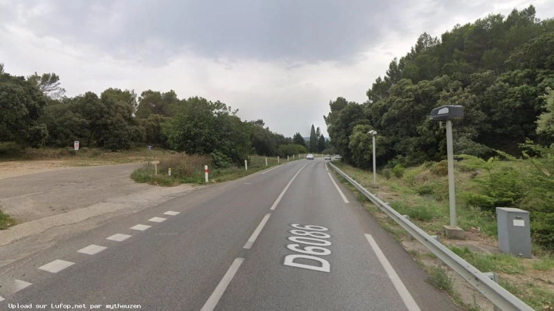 FRANCE photo du radar Tresques D6086 30 - Gard