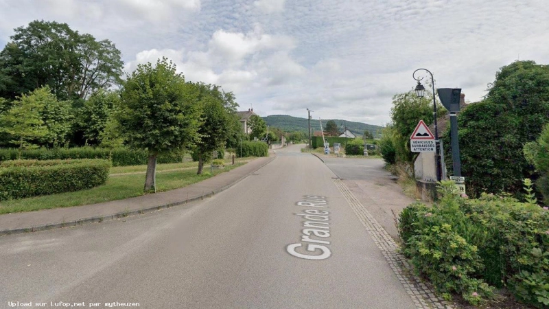 FRANCE photo du radar Mesvres D61 71 - Saône-et-Loire FRANCE photo du radar Mesvres D61 71 - Saône-et-Loire