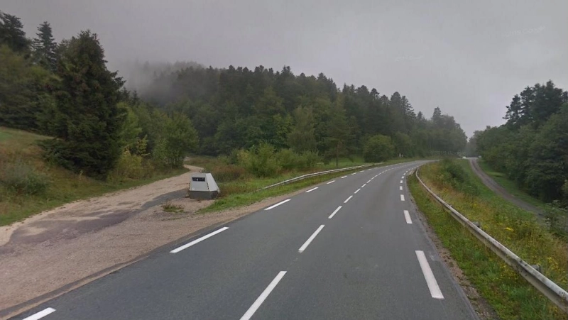 FRANCE photo du radar Les Bréseux D437 25 - Doubs FRANCE photo du radar Les Bréseux D437 25 - Doubs