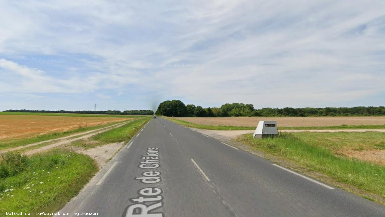 FRANCE photo du radar Suippes D977 51 - Marne