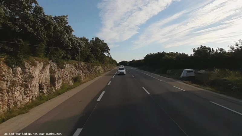 FRANCE photo du radar Roquemaure D6580 30 - Gard