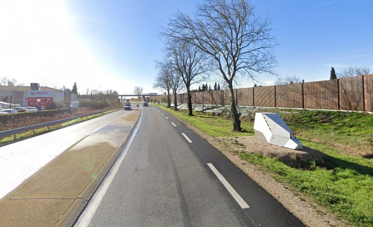 FRANCE photo du radar Courthézon Allée Raimbaud d