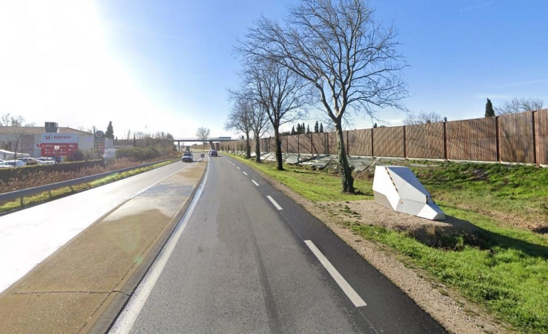 FRANCE photo du radar Courthézon Allée Raimbaud d'Orange 84 - Vaucluse