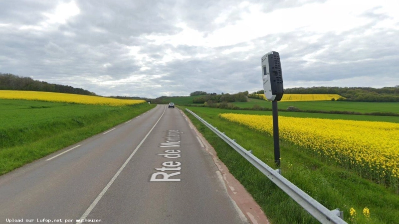 FRANCE photo du radar Sépeaux-Saint-Romain D943 89 - Yonne FRANCE photo du radar Sépeaux-Saint-Romain D943 89 - Yonne