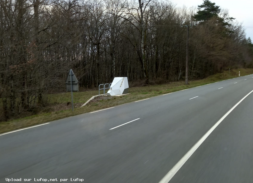 FRANCE photo du radar Saint-Rabier Route des Fonds Noirs 24 - Dordogne