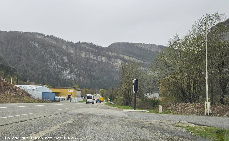 FRANCE photo du radar Les Neyrolles D1084 01 - Ain