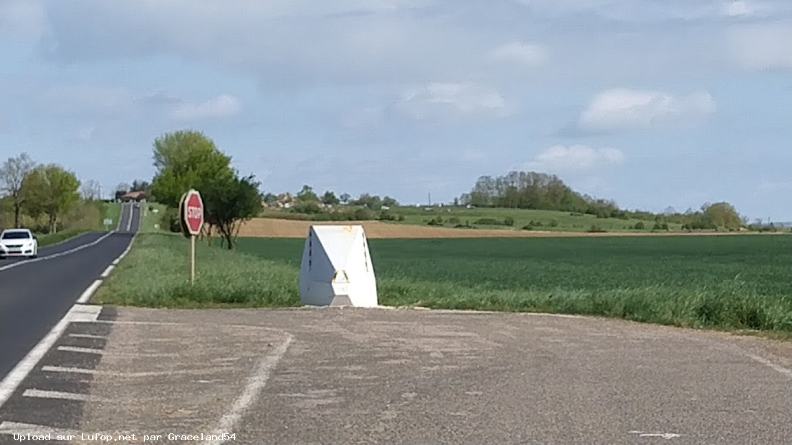 FRANCE photo du radar BICQUELEY D674  54 - Meurthe-et-Moselle 