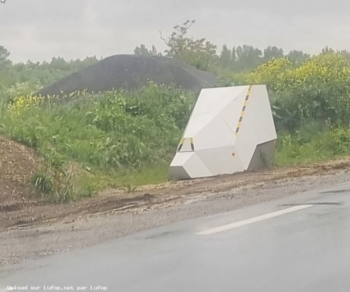 FRANCE photo du radar les artigues de lussac D1089 33 - Gironde