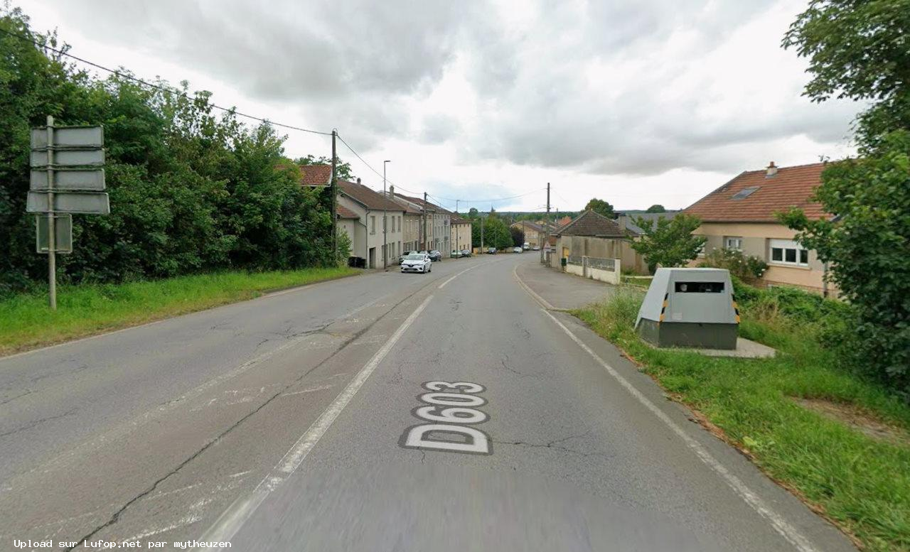 FRANCE photo du radar Courcelles-Chaussy Avenue Charles de Gaulle 57 - Moselle