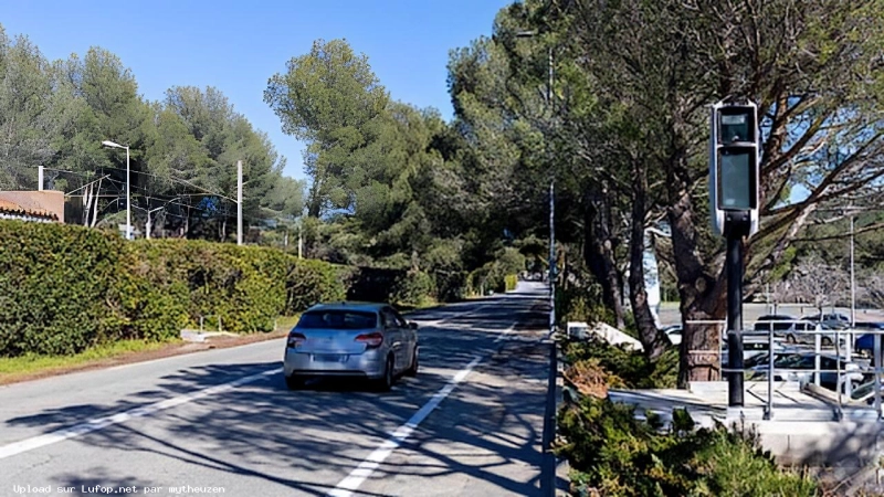 FRANCE photo du radar Saint-Raphaël D559 83 - Var