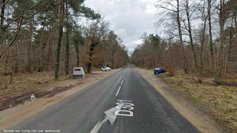 FRANCE photo du radar Fontainebleau D301 77 - Seine-et-Marne