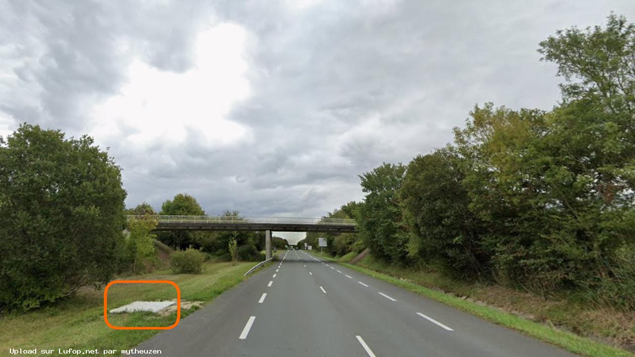 FRANCE photo du radar Saint-Jean-d'Angle D733 17 - Charente-Maritime