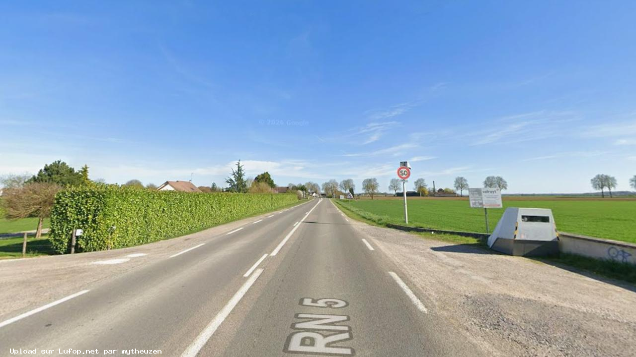 FRANCE photo du radar Genlis D905 21 - Côte-d Or