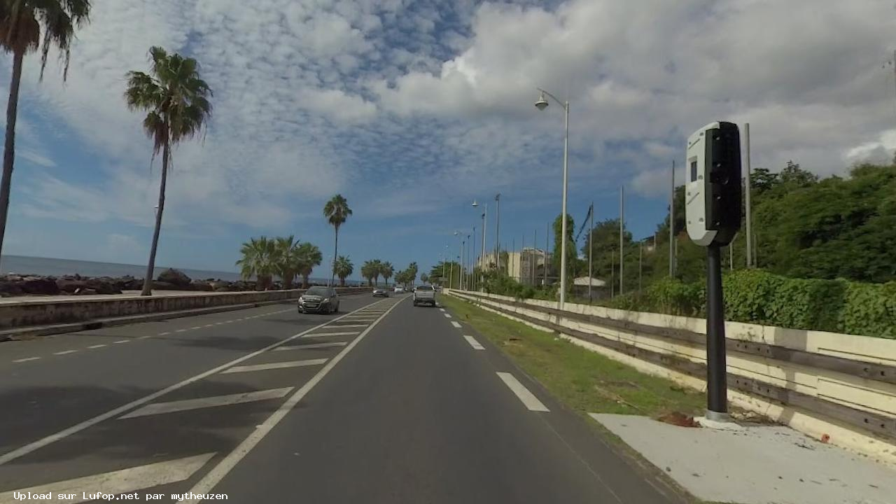 FRANCE photo du radar Basse-Terre N1 971 - Guadeloupe